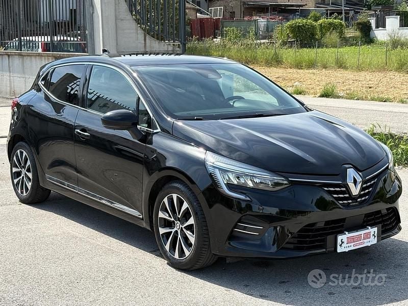 Usata Renault Clio V Techno 91 CV (66 kW) 2023 Nero Berlina