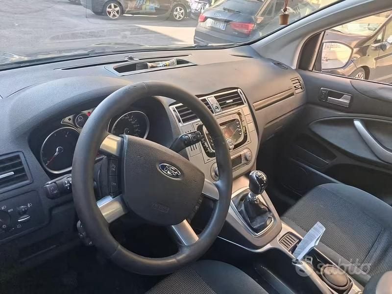 Usata Ford Kuga 136 CV (100 kW) 2010 Nero SUV