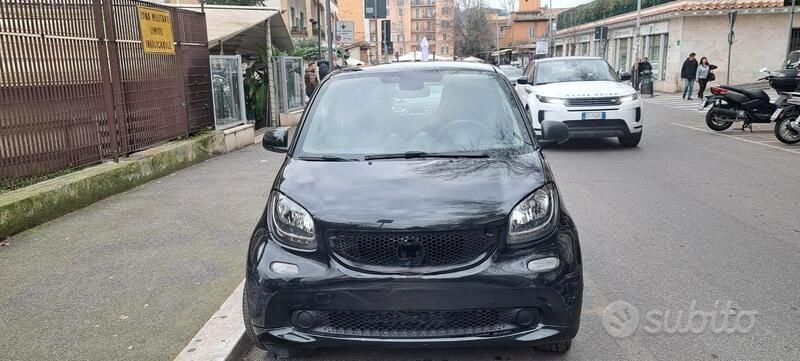 Usata 2017 Smart ForTwo Coupé Due volumi | 10.500 € (Ottimo prezzo) - Immagine 1/4
