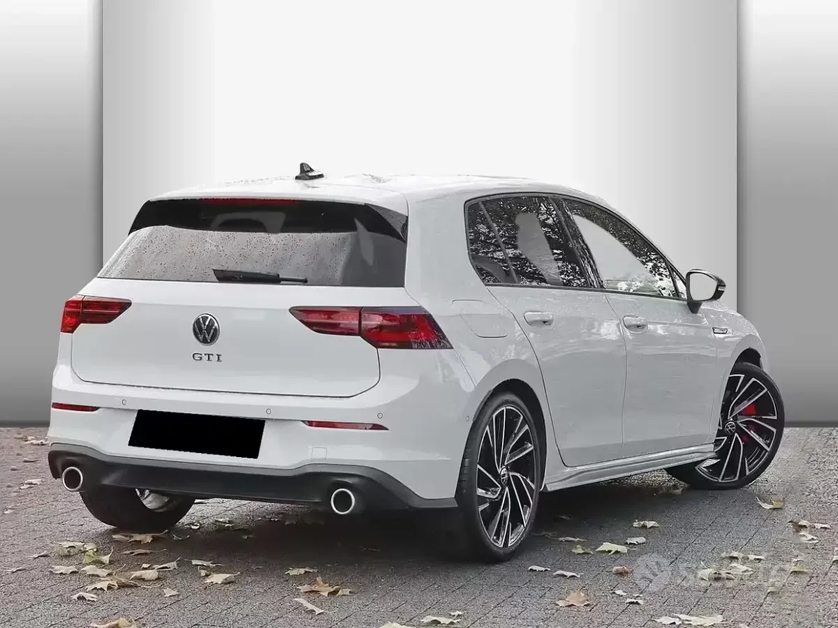 Usata VW Golf VIII GTI 245 CV (180 kW) 2022 Bianco Berlina