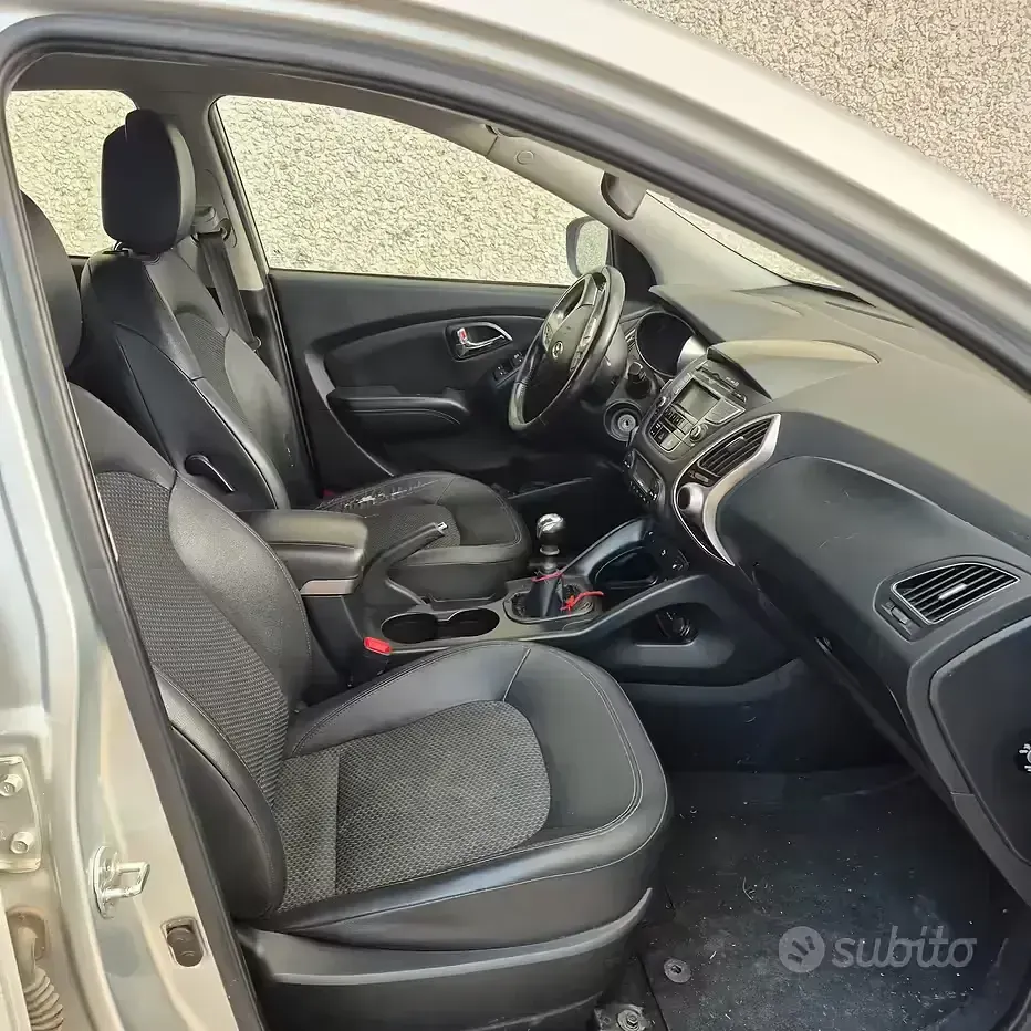 Occasion Hyundai ix35 Classic 136 PK (100 kW) 2012 Zwart SUV