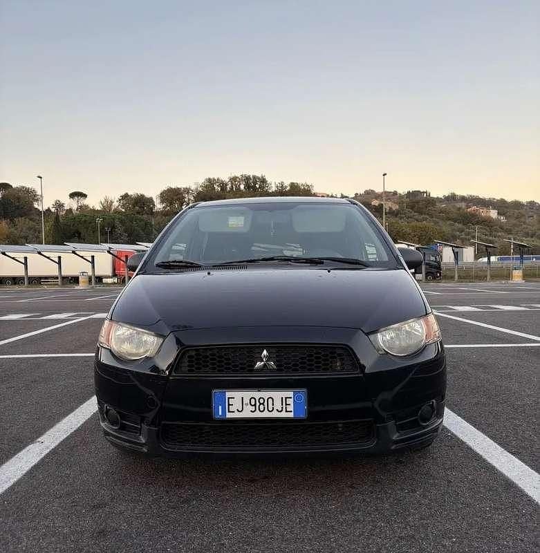 Usata Mitsubishi Colt 75 CV (55 kW) 2011 Berlina