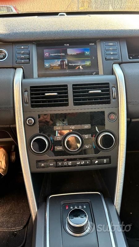 Usata Land Rover Discovery Sport 150 CV (110 kW) 2017 Bianco SUV