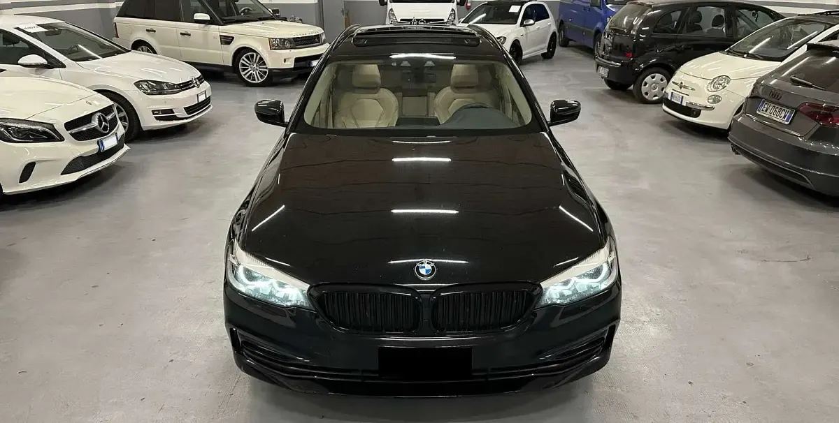 Usata BMW 530 Sport Line 265 CV (194 kW) 2017 Nero Station wagon