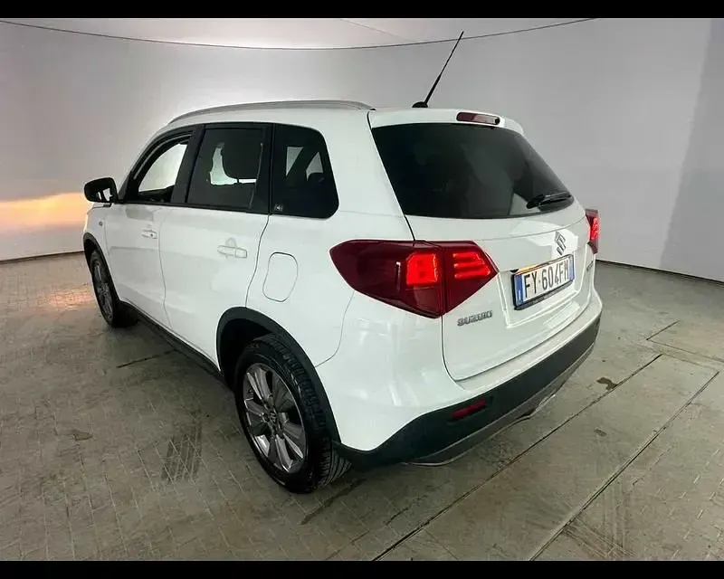 Usata Suzuki Vitara Cool 112 CV (82 kW) 2019 Grigio SUV