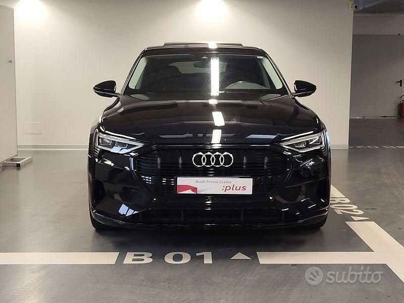 Usata Audi e-tron Business 300 kW (408 CV) 2020 Nero SUV