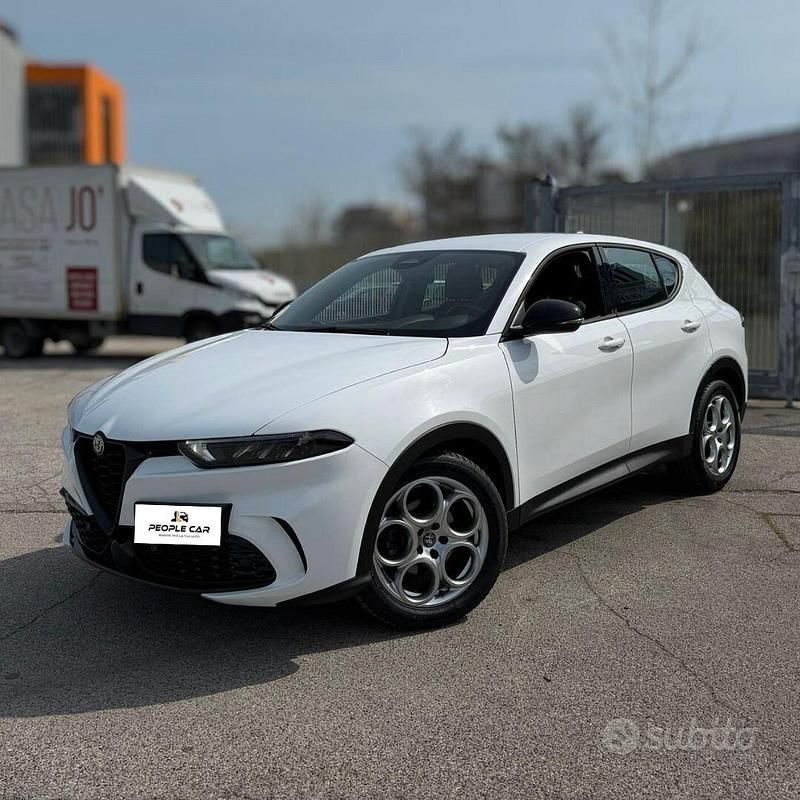 Usata Alfa Romeo Tonale Ti 130 CV (95 kW) 2023 Bianco SUV