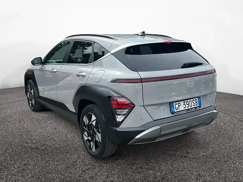 Usata Hyundai Kona 141 CV (103 kW) 2023 Beige SUV
