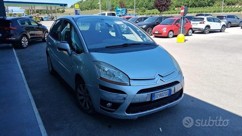 Argento Usata 2009 Citroën C4 Picasso Elegance Monovolume | 1500 € (Super prezzo) - Immagine 1/4