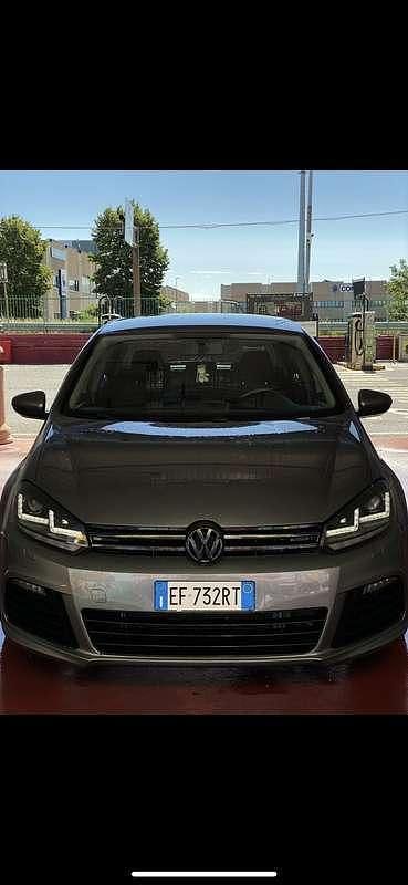 Usata 2010 VW Golf VI Highline Tre volumi | 7300 € (Cara) - Immagine 1/4