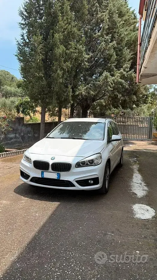 Usata BMW 216 Sport Line 116 CV (85 kW) 2016 Bianco Coupé
