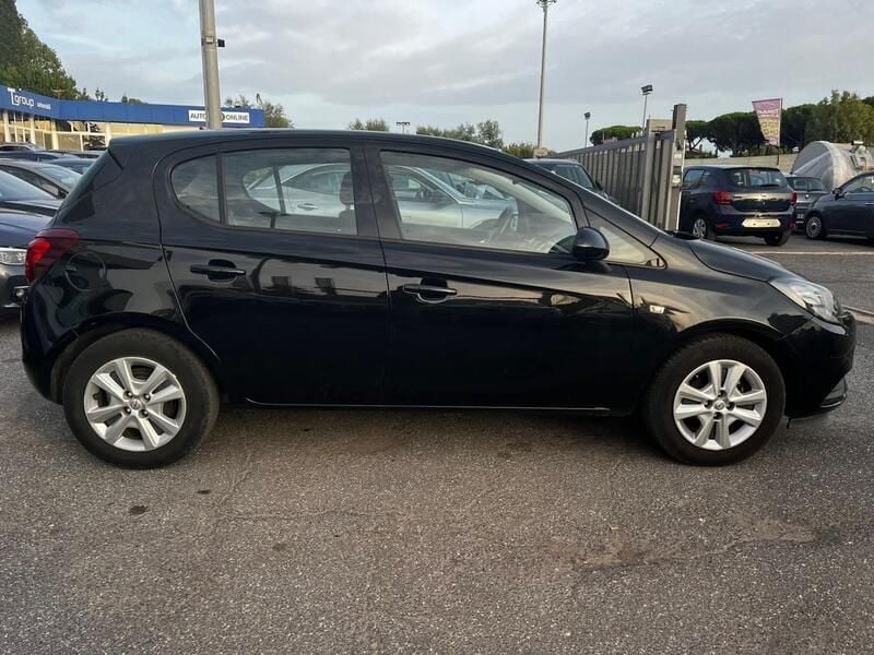 Usata Opel Corsa Edition 90 CV (66 kW) 2018 Nero Berlina