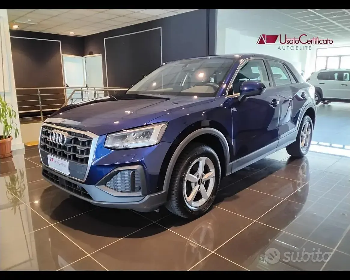 Usata Audi Q2 Business 116 CV (85 kW) 2021 Blu SUV