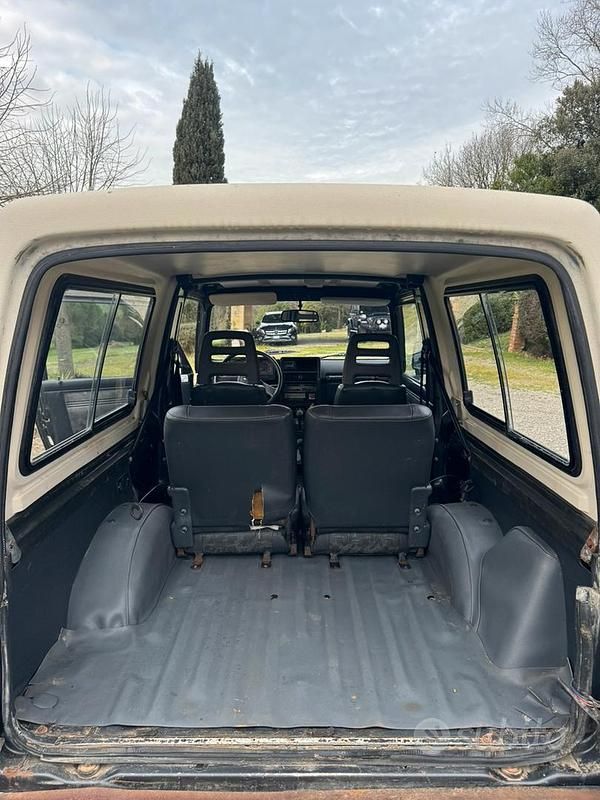 Usata Suzuki Samurai 69 CV (50 kW) 1993 Nero SUV