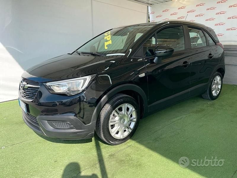 Nero Usata 2020 Opel Crossland SUV | 10.799 € (Buon prezzo) - Immagine 1/4