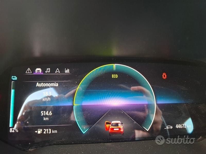 Usata Renault Zoe Zen 80 kW (109 CV) 2020 Rosso Utilitaria