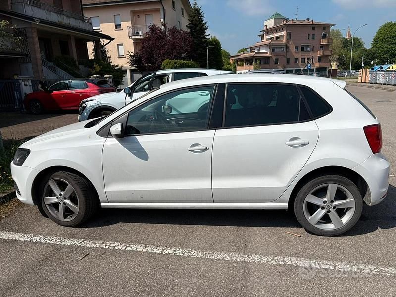 Begagnad VW Polo Comfortline 85 HK (62 kW) 2016 Sedan