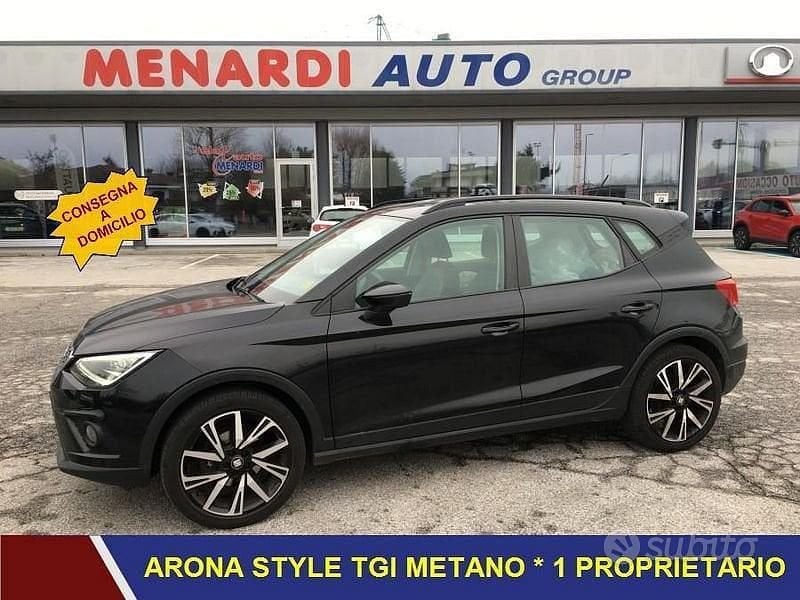 Nero Usata 2019 Seat Arona Style SUV | 9200 € (Ottimo prezzo) - Immagine 1/4