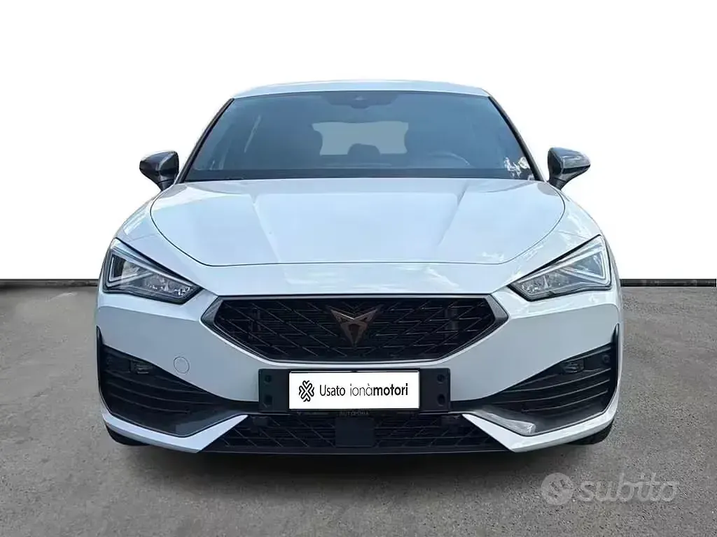 Usata Cupra Leon 150 CV (110 kW) 2023 Bianco Berlina