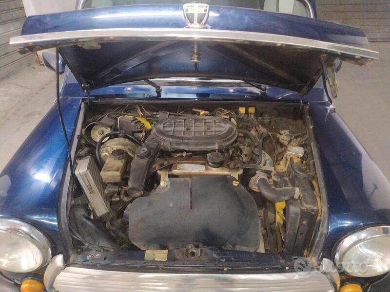Usata Rover Mini 61 CV (44 kW) 1994 Blu Cabrio