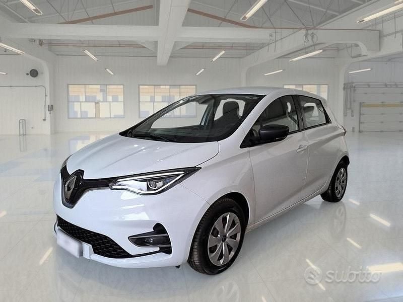 Usata Renault Zoe Life 80 kW (109 CV) 2021 Bianco Utilitaria