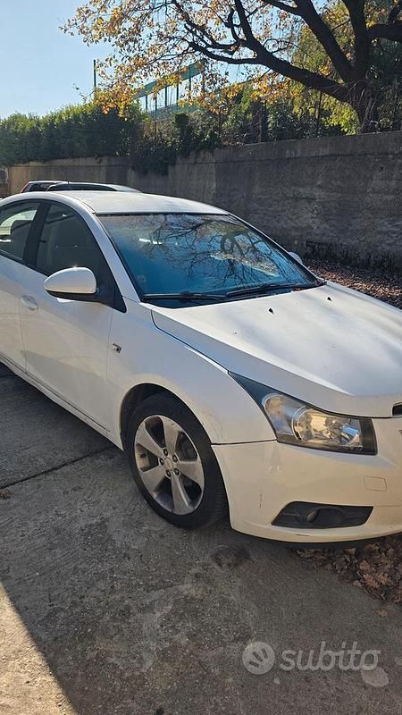 Usata Chevrolet Cruze 109 CV (80 kW) 2009 Bianco Berlina