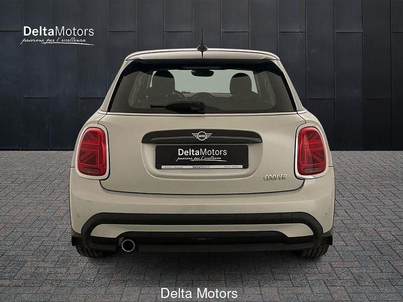 Usata Mini Cooper Classic 136 CV (100 kW) 2022 Bianco Utilitaria