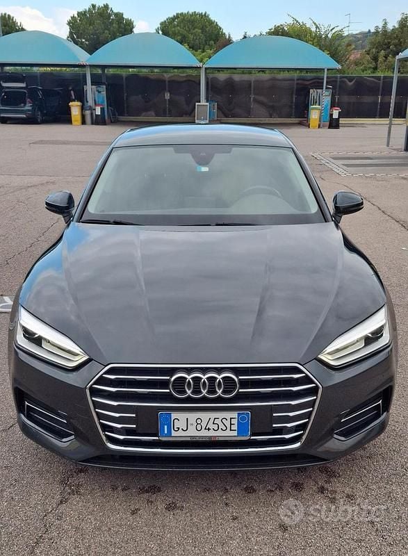Usata Audi A5 150 CV (110 kW) 2018 Grigio Coupé