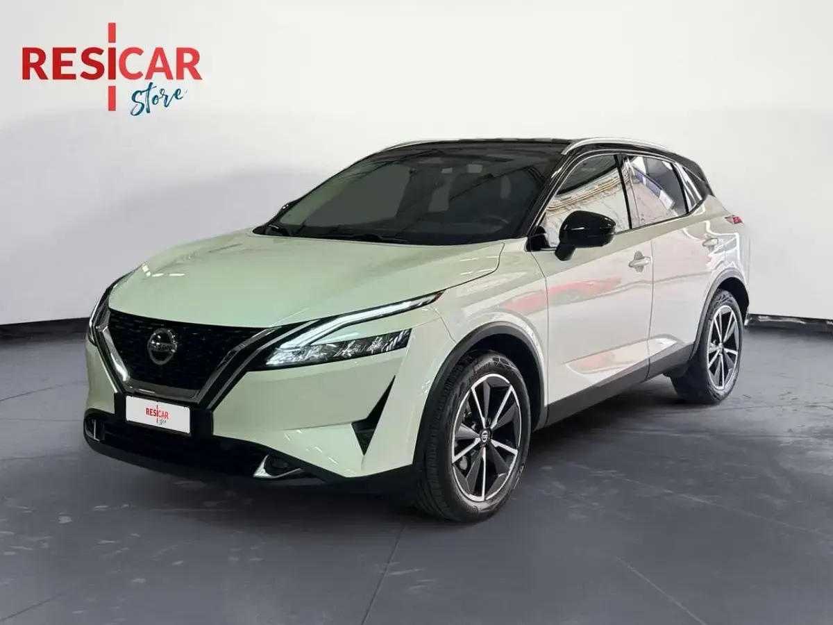 Usata Nissan Qashqai Style Edition 140 CV (102 kW) 2022 Bianco SUV