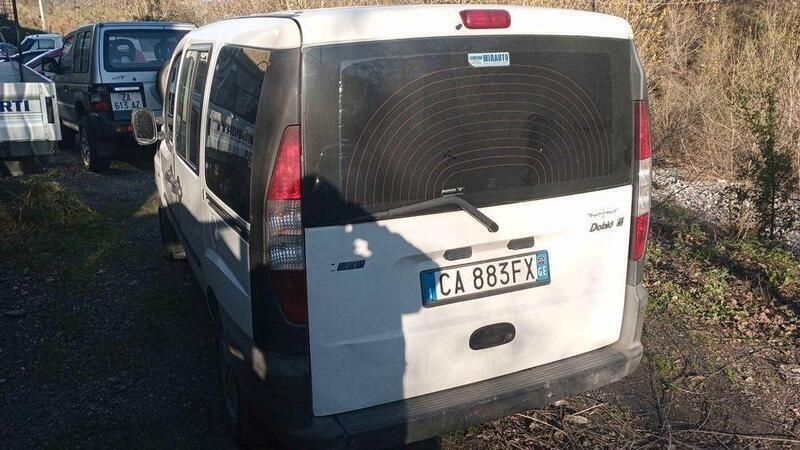 Usata Fiat Doblò 101 CV (74 kW) 2002 Bianco Monovolume