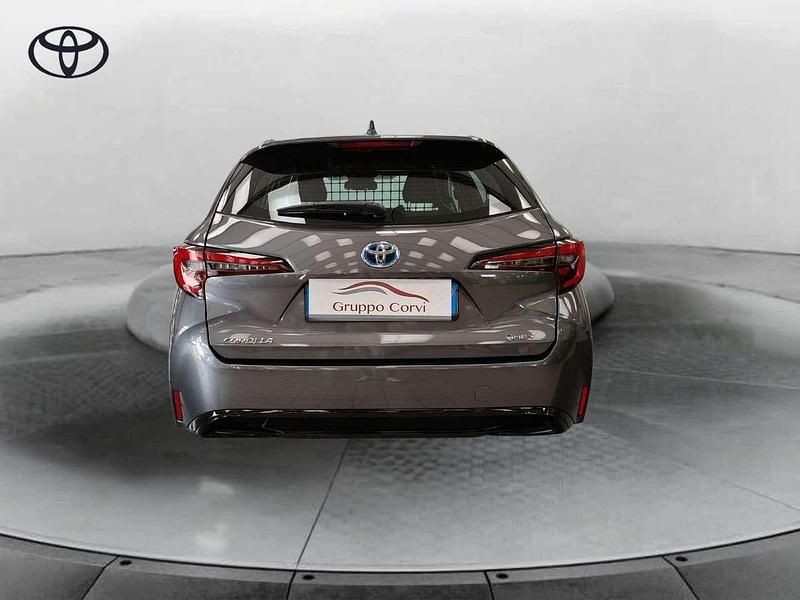 Nuova Toyota Corolla 140 CV (102 kW) 2025 Grigio Station wagon