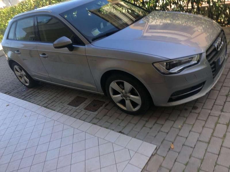 Usata Audi A3 Ambition 110 CV (80 kW) 2015 Argento Berlina