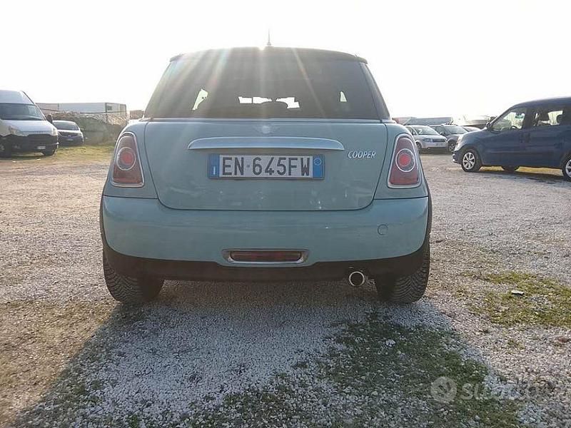 Occasion Mini Cooper D 111 ch (81 kW) 2012 Bleue Citadine
