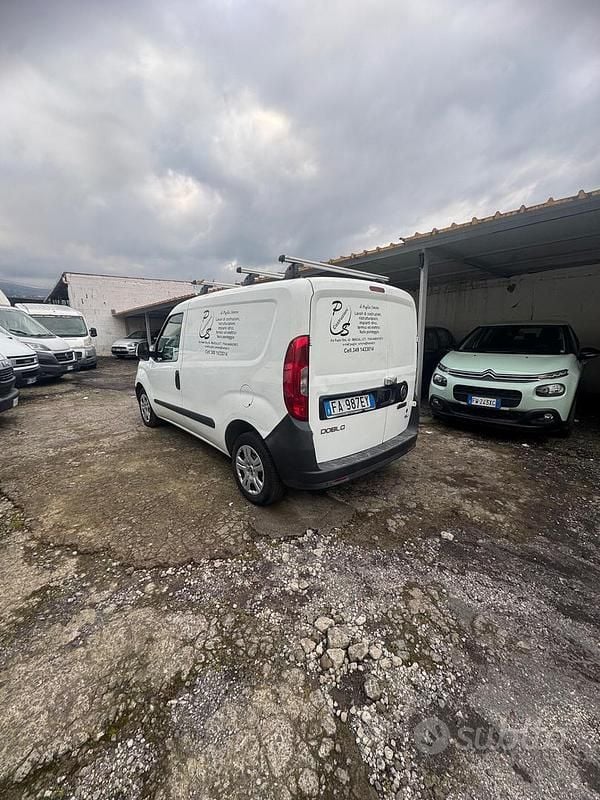 Usata Fiat Doblò 95 CV (69 kW) 2015 Bianco Monovolume