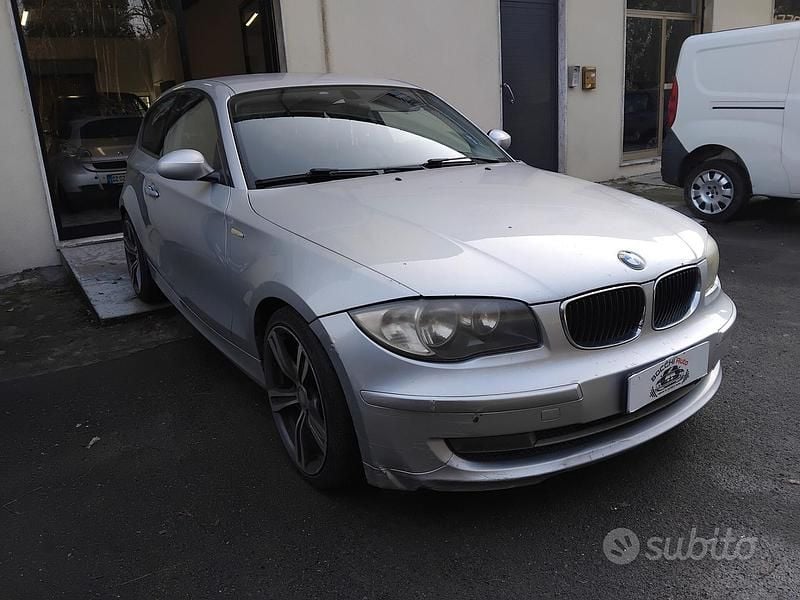 Usata BMW 118 143 CV (105 kW) 2007 Grigio Utilitaria