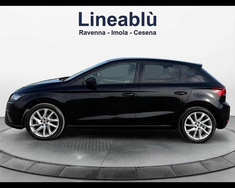 Usado Seat Ibiza FR 95 CV (69 kW) 2025 Negro Utilitario