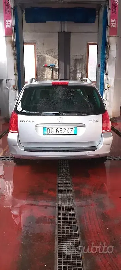 Usata Peugeot 307 109 CV (80 kW) 2007 Grigio Station wagon