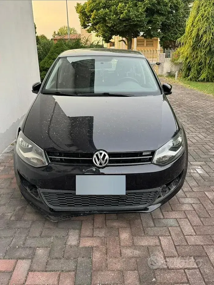 Usata VW Polo 75 CV (55 kW) 2012 Nero Utilitaria