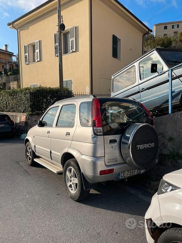 Usata Daihatsu Terios 2003 SUV