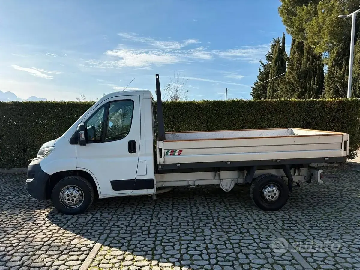 Usata Citroën Jumper 130 CV (95 kW) 2018 Bianco Monovolume