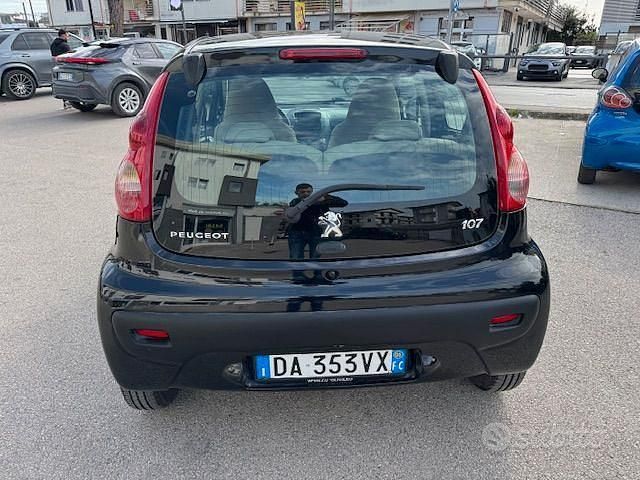 Usata Peugeot 107 2006 Utilitaria
