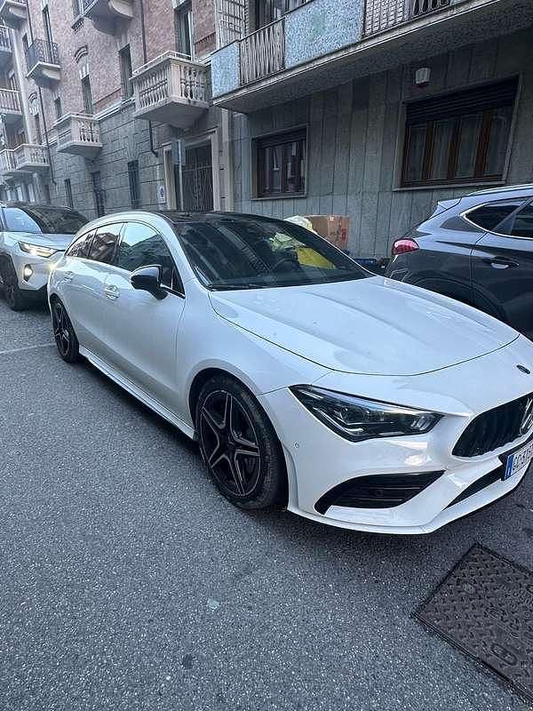 Usata 2020 Mercedes CLA35 AMG Shooting Brake AMG Station wagon | 38.000 € (Buon prezzo) - Immagine 1/4