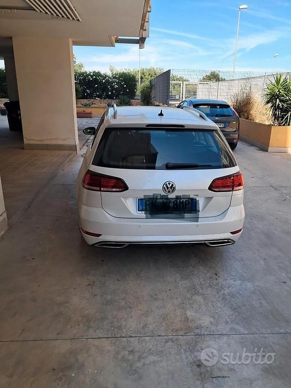 Usata 2018 VW Golf VII Station wagon | 15.500 € (Molto cara) - Immagine 1/4