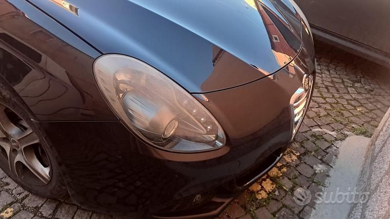 Usata Alfa Romeo Giulietta 140 CV (102 kW) 2011 Nero Utilitaria