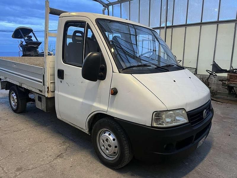 Usata Fiat Ducato 110 CV (80 kW) 2006 Furgone