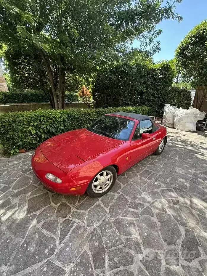 Usata Mazda MX5 116 CV (85 kW) 1990 Cabrio