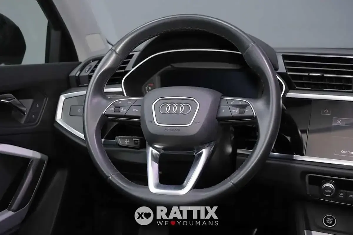 Usata Audi Q3 Advanced 150 CV (110 kW) 2023 Nero SUV