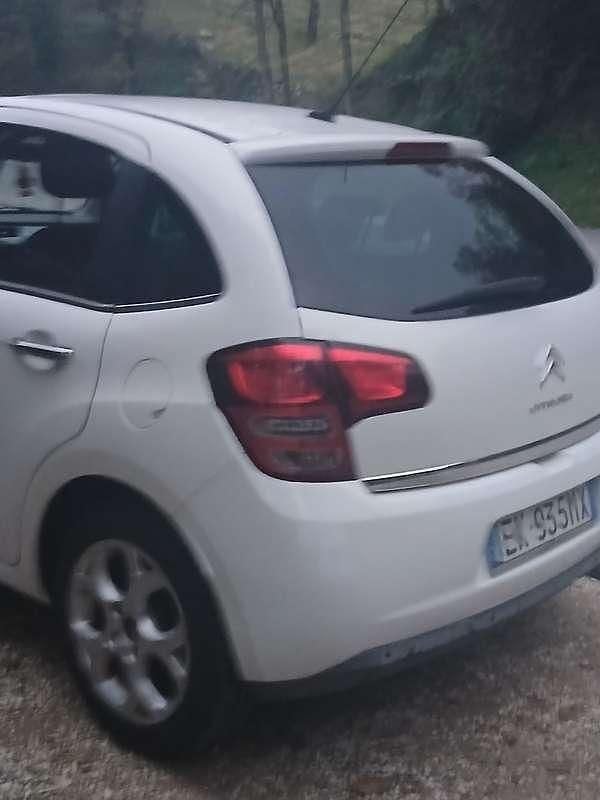 Usata Citroën C3 Exclusive 73 CV (53 kW) 2011 Berlina