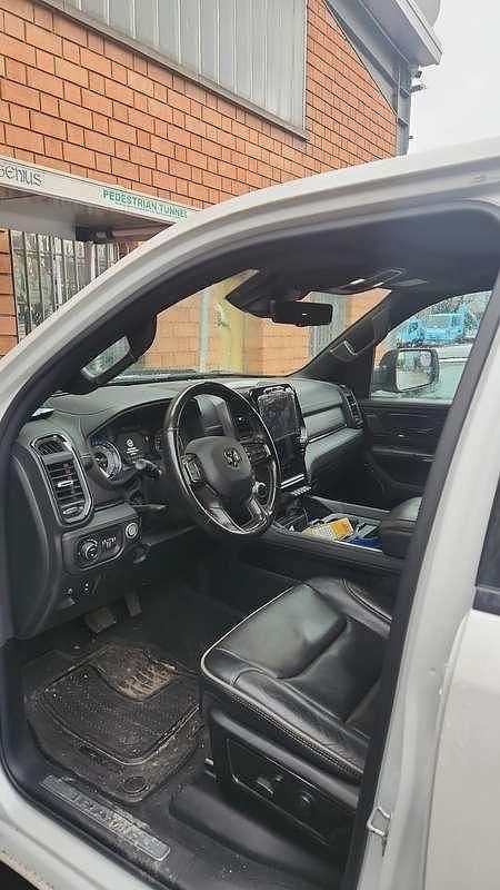 Usata Dodge Magnum Limited 401 CV (294 kW) 2022 Bianco SUV