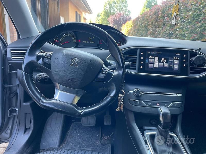Usata Peugeot 308 Allure 120 CV (88 kW) 2016 Grigio Station wagon